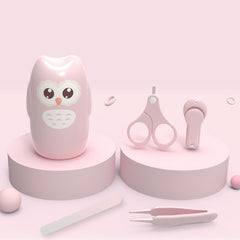 QUMIIRITY infant nail scissors designed for gentle, precise trims.