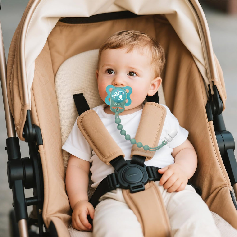Qunland gift box packaging for 4-pack pacifier clips