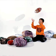 Qupace invisible-zipper pillow cover enables easy washing