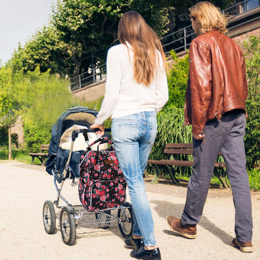QWREOIA outer pocket for quick-access essentials during trips