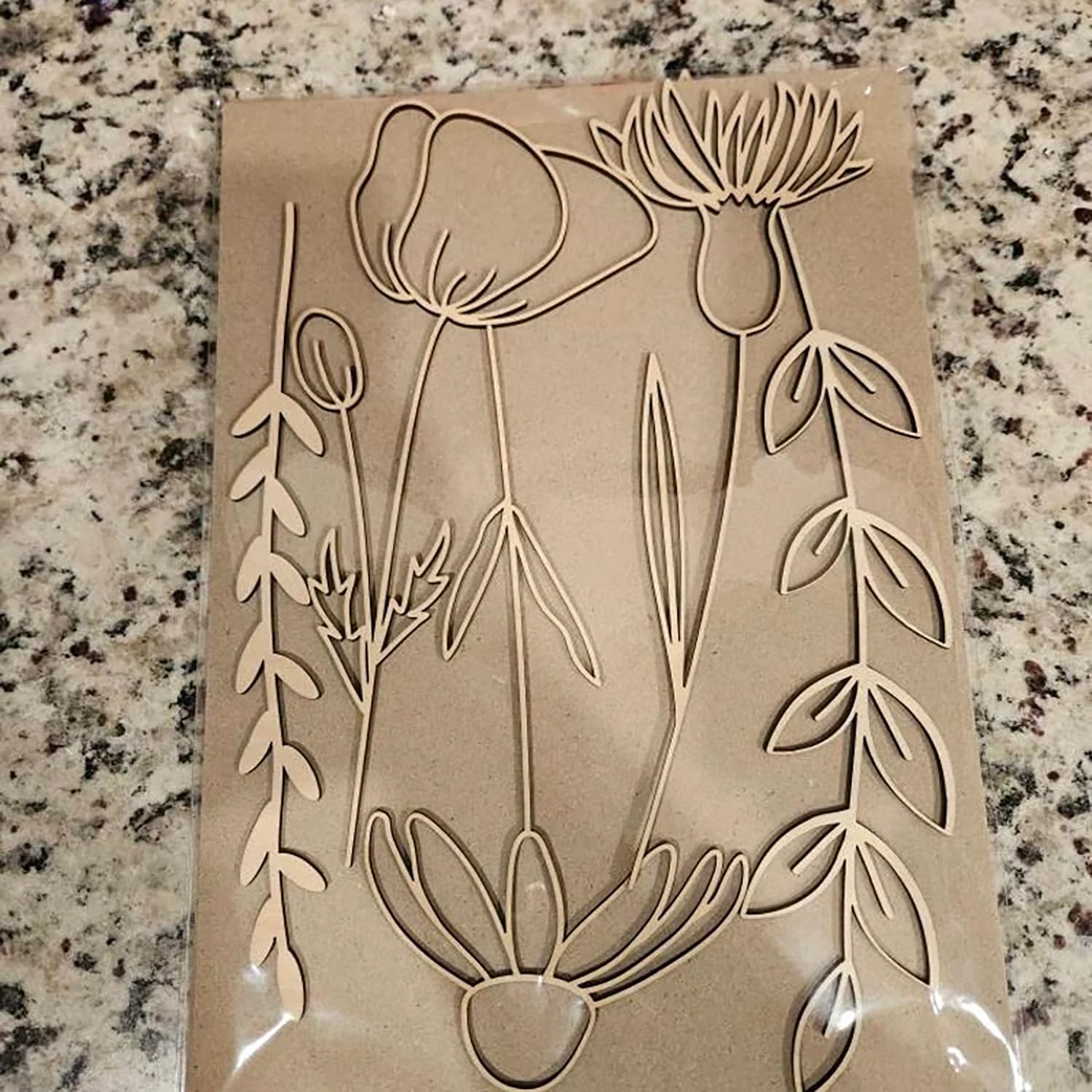 QWTOWFM wooden wildflowers wall decal for bedroom creates a tranquil, nature-inspired focal point.