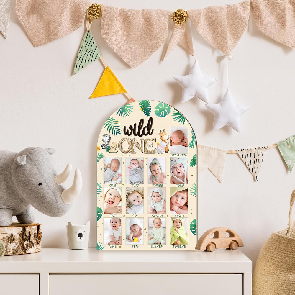 R HORSE 12-month milestone board preserves baby growth in a stylish keepsake.