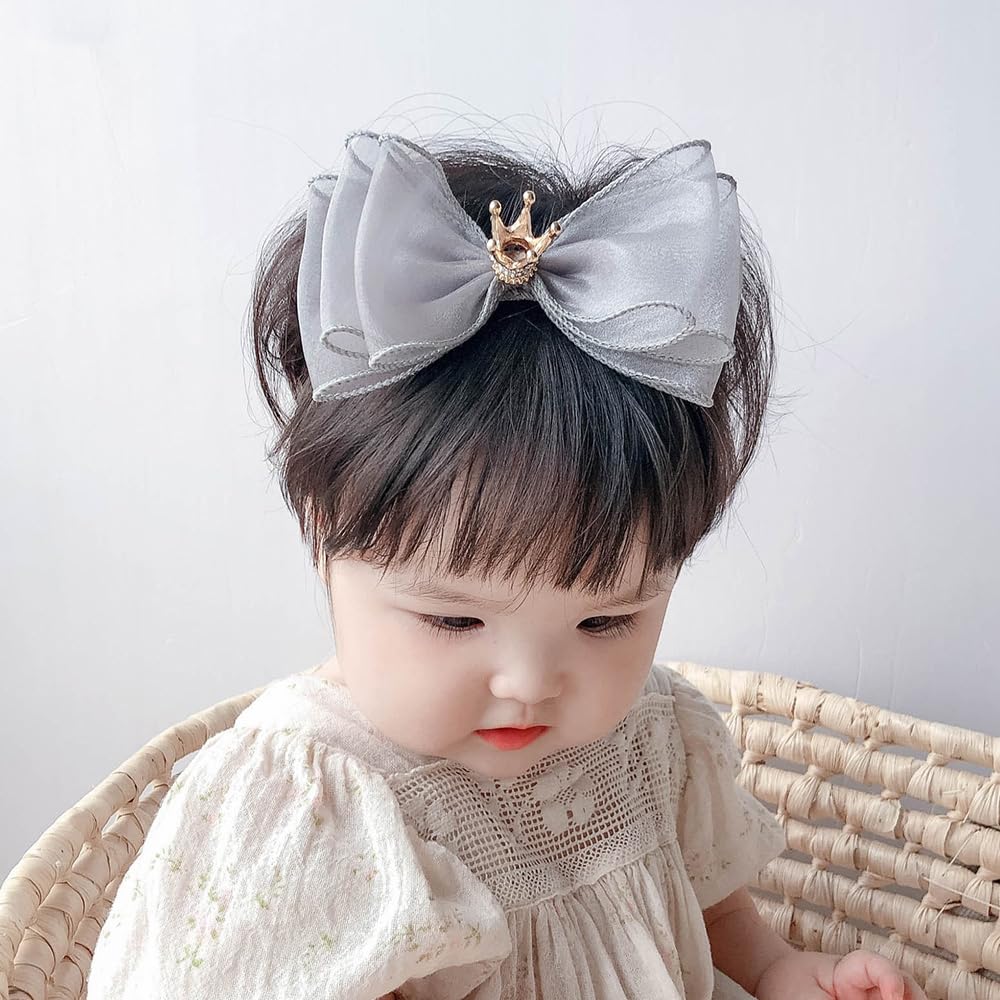 Rannyrena lace bow headband with crown for newborns, soft and comfortable for photos.
