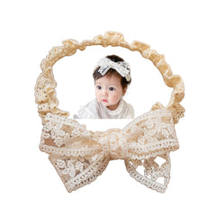 Rannyrena lace flower bow-knot headband on a baby girl, ideal for daily wear and photos.