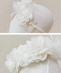 Rannyrena soft stretch lace and elastic band ensuring gentle adjustable fit