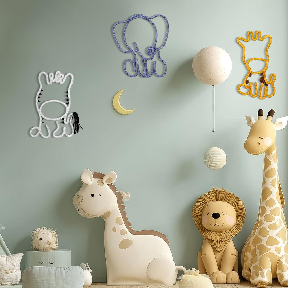 RattanView wildlife wall hangings set adds color to any room