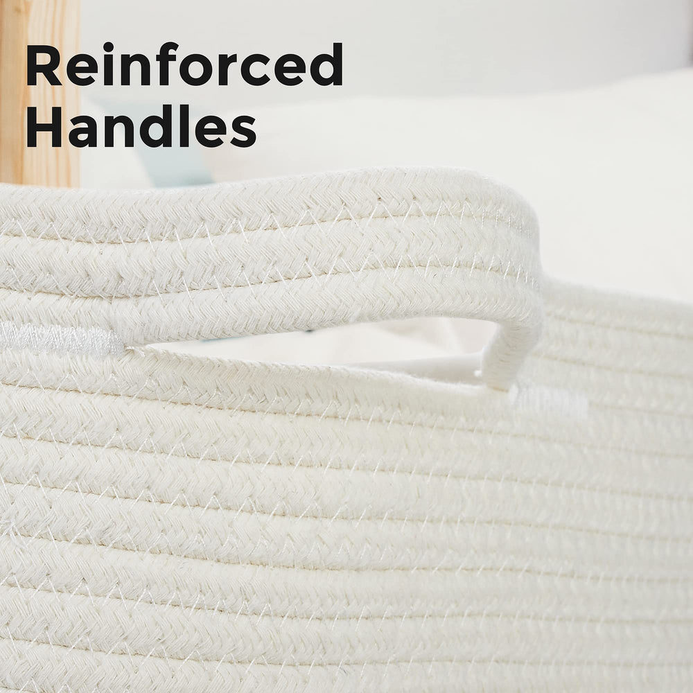 Close-up of Ravinte cotton rope, highlighting durable weave and craftsmanship.