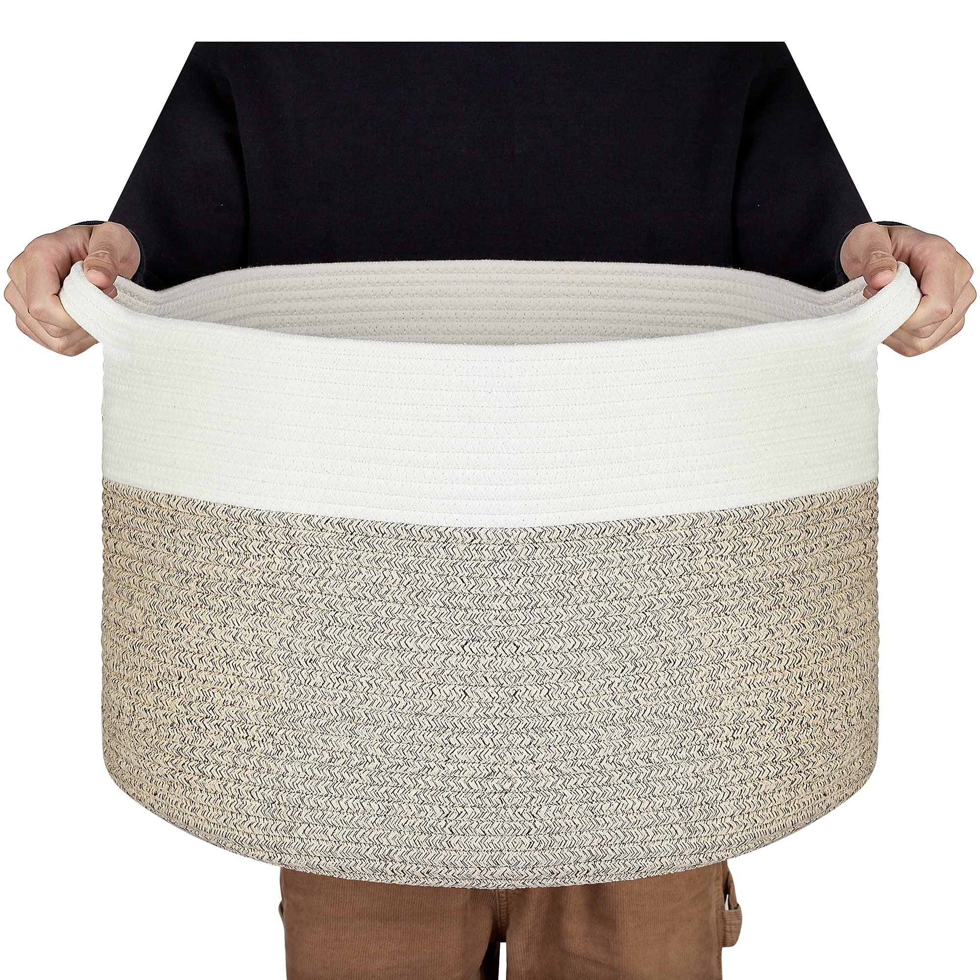 Kids-friendly Ravinte basket showing safe materials fit for nursery.