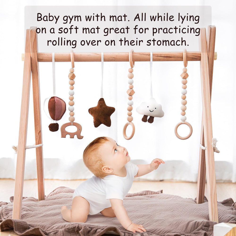 Razee Organic Beech Wood Rings add natural texture for grasping practice.