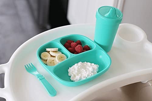 Re-Play Rounded Tip Fork offers easy grasp for little hands and confident self-feeding.