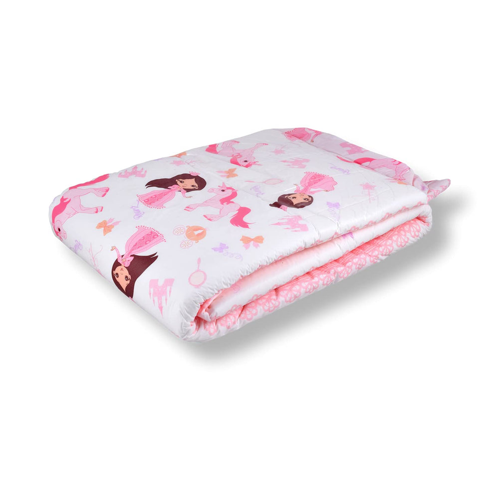 Rearz Princess Pink absorbent core highlights rapid moisture wicking for dryness.