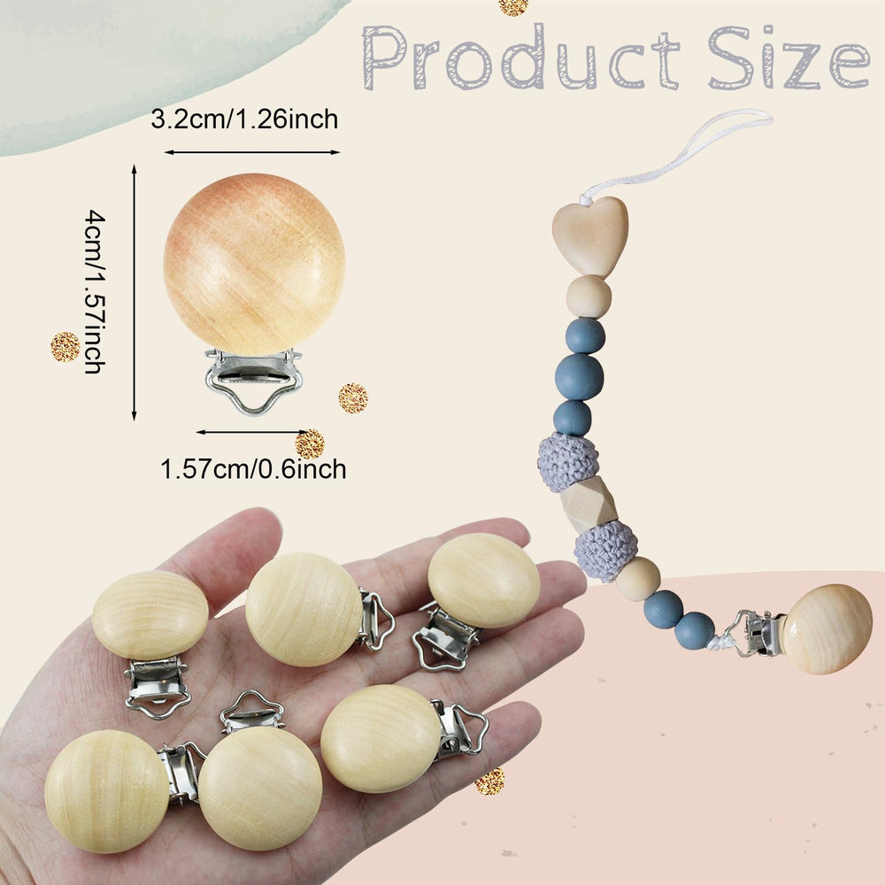 REDANHA pacifier clip holder in beech wood demonstrates compact, lightweight design.