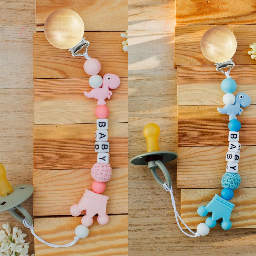 REDANHA wooden clips in natural tone complement baby outfits.