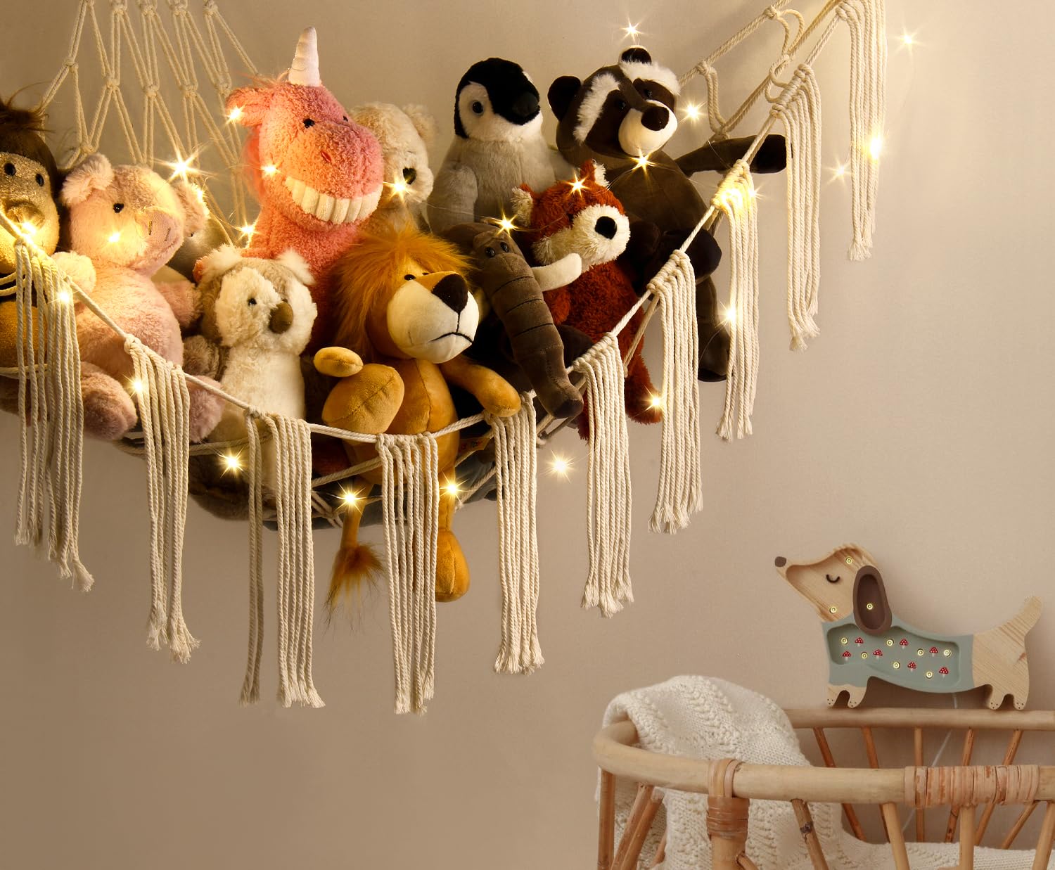 RelaxScene plushie display upper corner for toy showcase