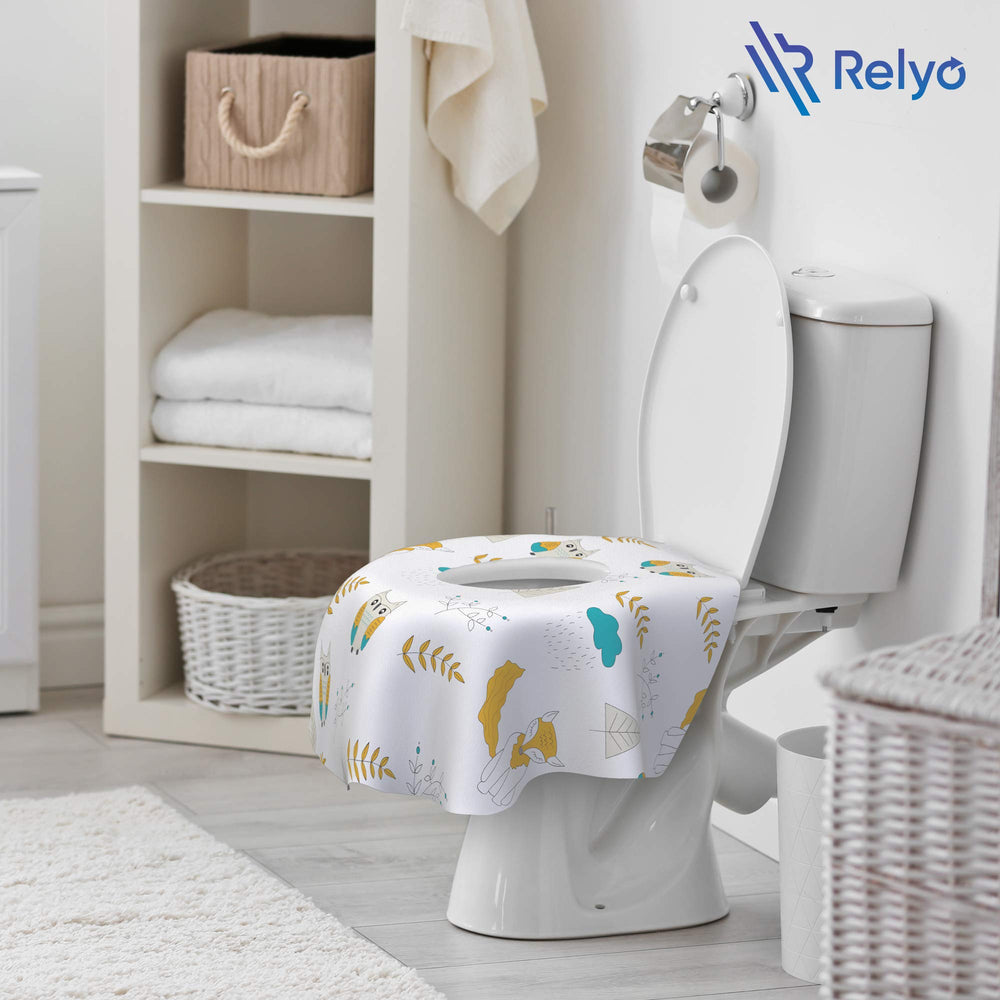 Relyo Easter-bunny print inspires toddlers during toilet breaks.