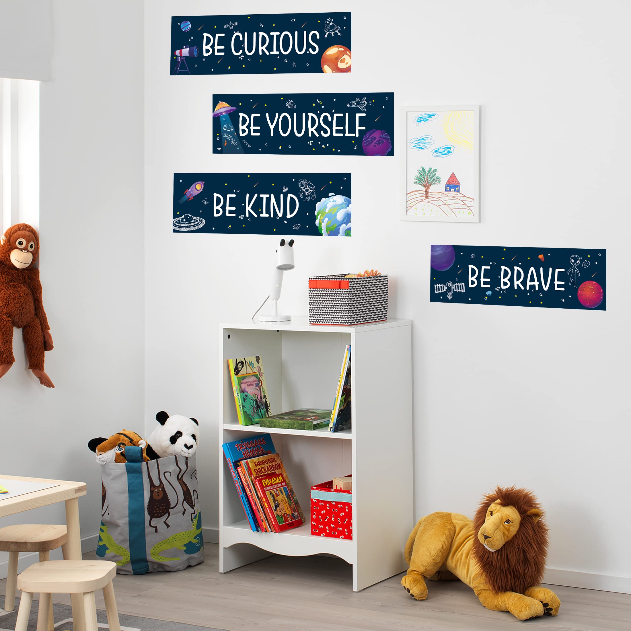 Robmoda astro-quote decals pair visuals with positive messages.