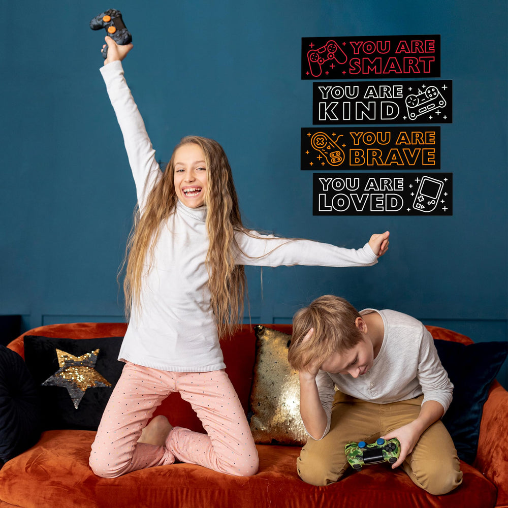 Robmoda bedroom decor with gamer vibe and positive energy.