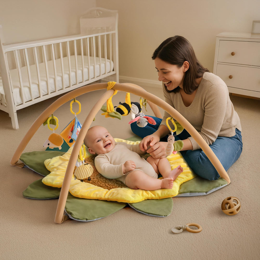 ROBOTIME Cotton mat provides a soft surface for tummy time and rolling.