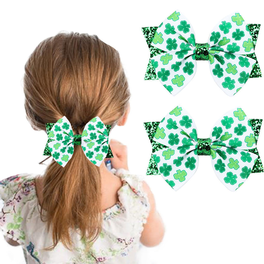 Roffiy enamel shamrock bow clip angled shot showcasing premium detailing.
