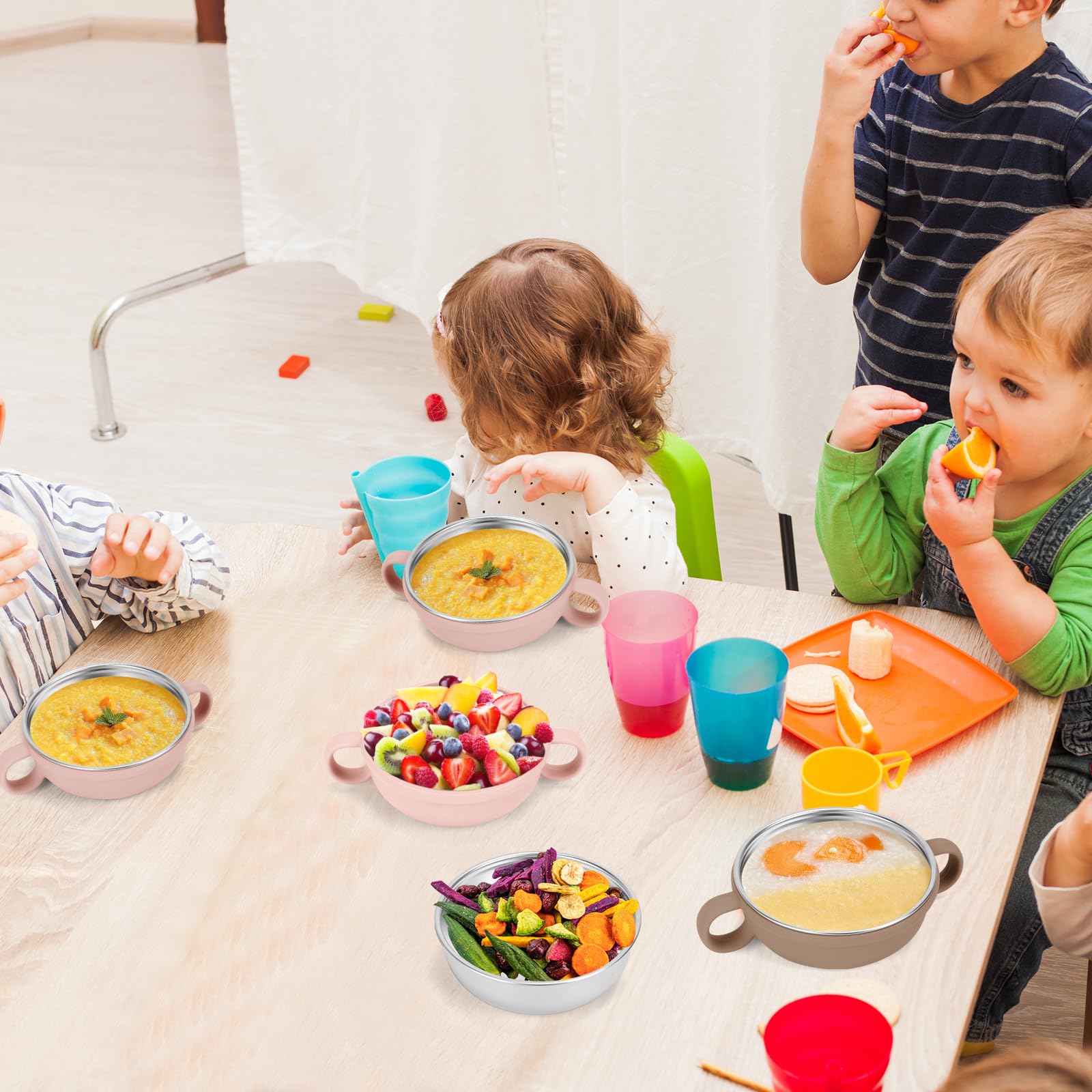 Rommeka gift-ready baby bowls with cute handles for new parents.