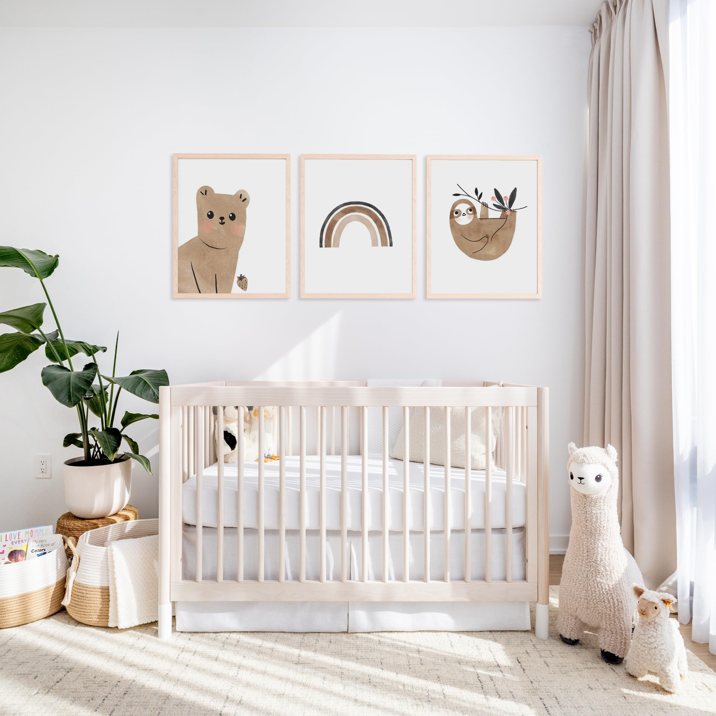 ROMY RO muslin crib sheet on crib mattress demonstrates snug fit and durability.