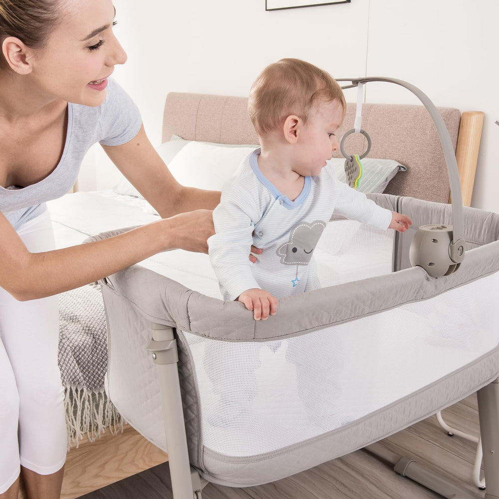RONBEI Breathable mesh walls provide airflow and a clear sleep space