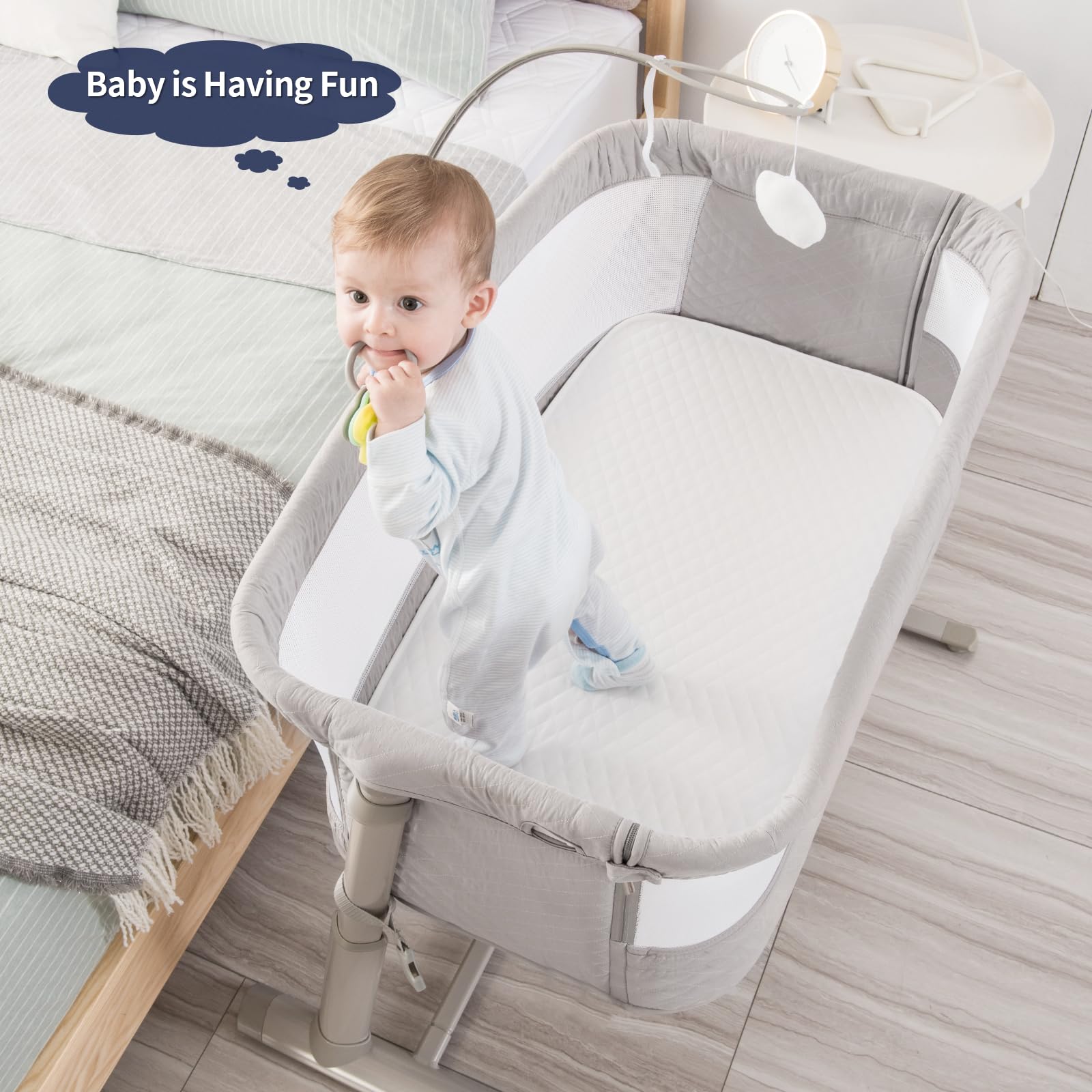 RONBEI Bassinet height-adjustment aligns with your bed for seamless overnight transitions