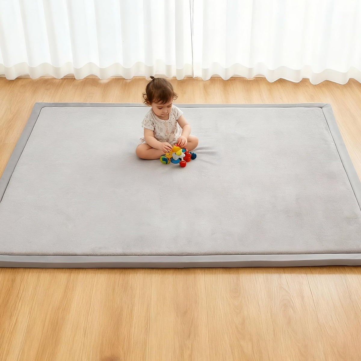 RONGFA baby play mat with thick padding for comfortable tummy time