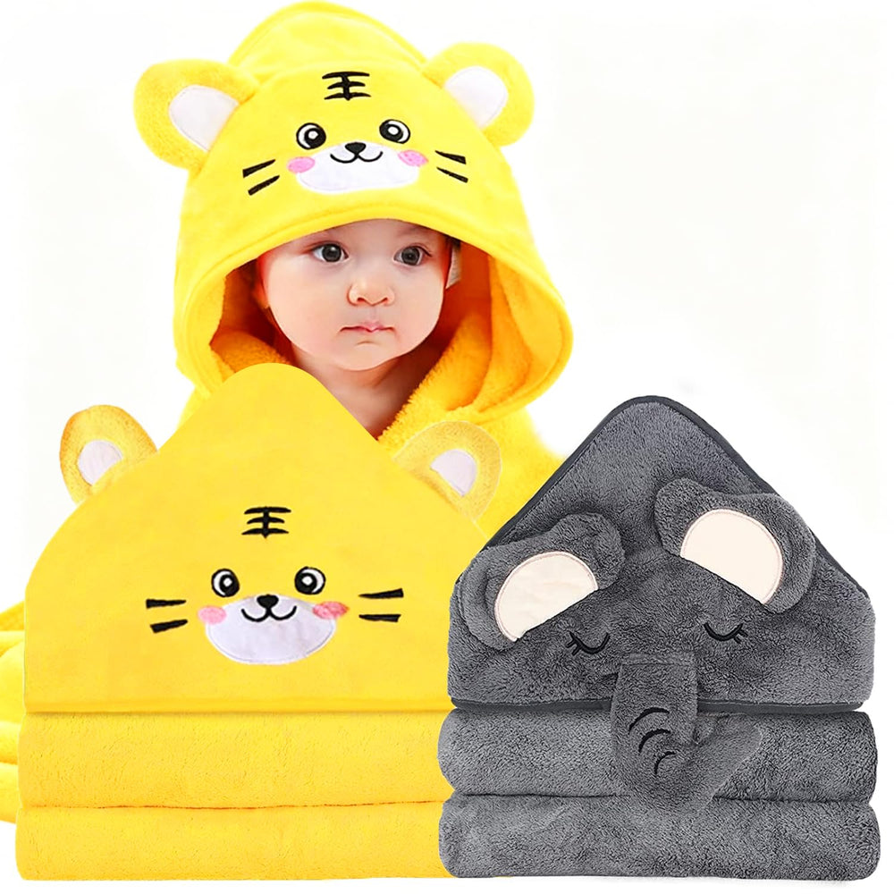 ROXANEPIG infant hooded towel close-up of plush material for gentle drying