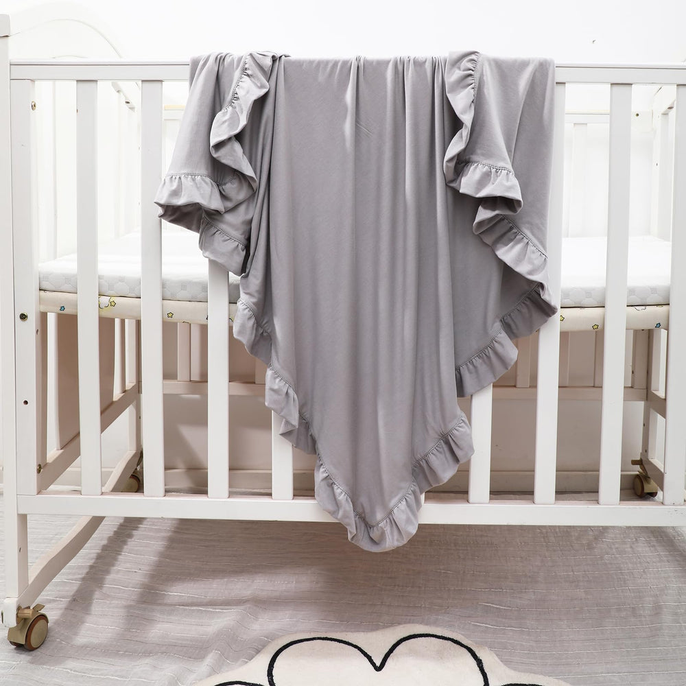 Runzhuoyang crib blanket supports safe back sleep positioning.