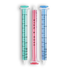 Ryan & Rose Cutie Dose bottle fit demonstrates compatibility with major bottle sizes for easy dosing.