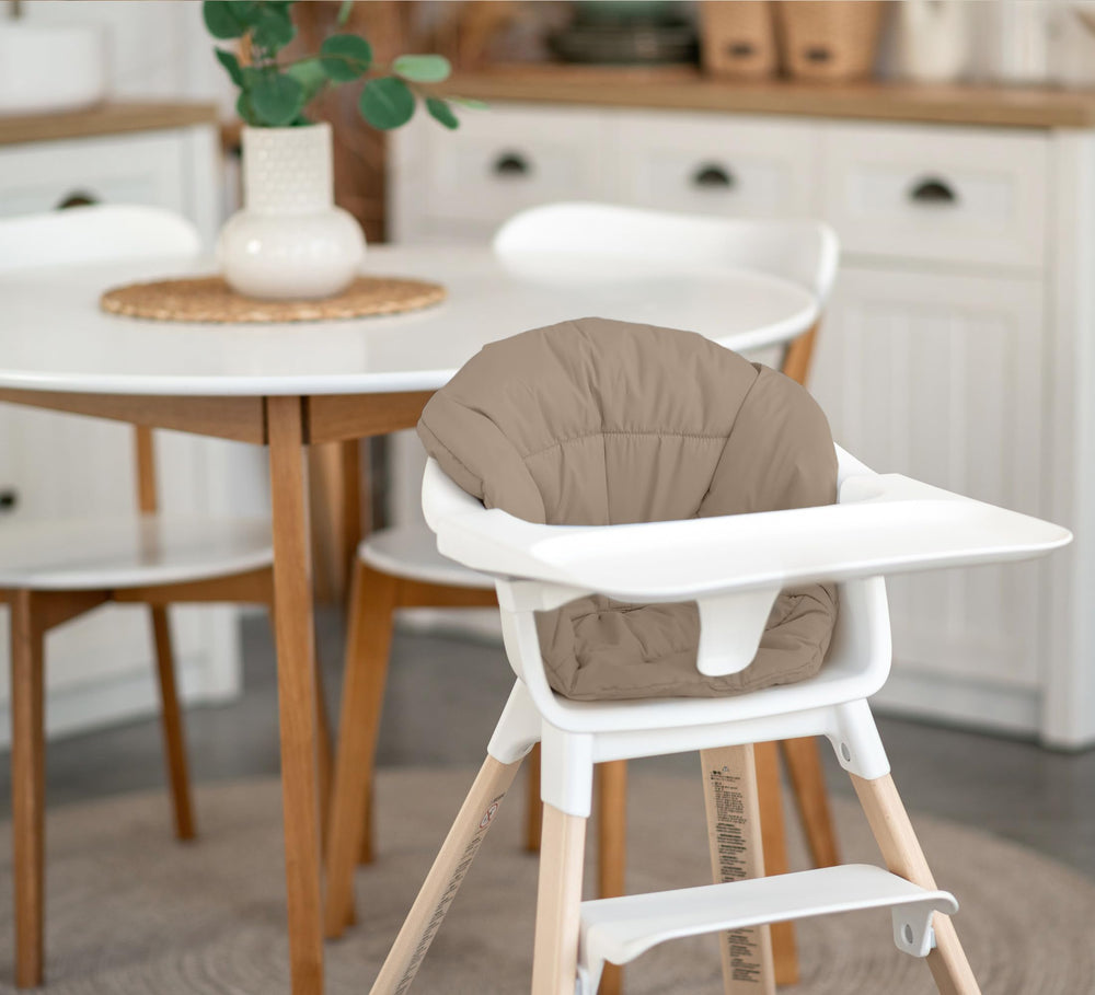 SA ACCESSORIES easy-clean seat cushion for quick post-meal tidying.