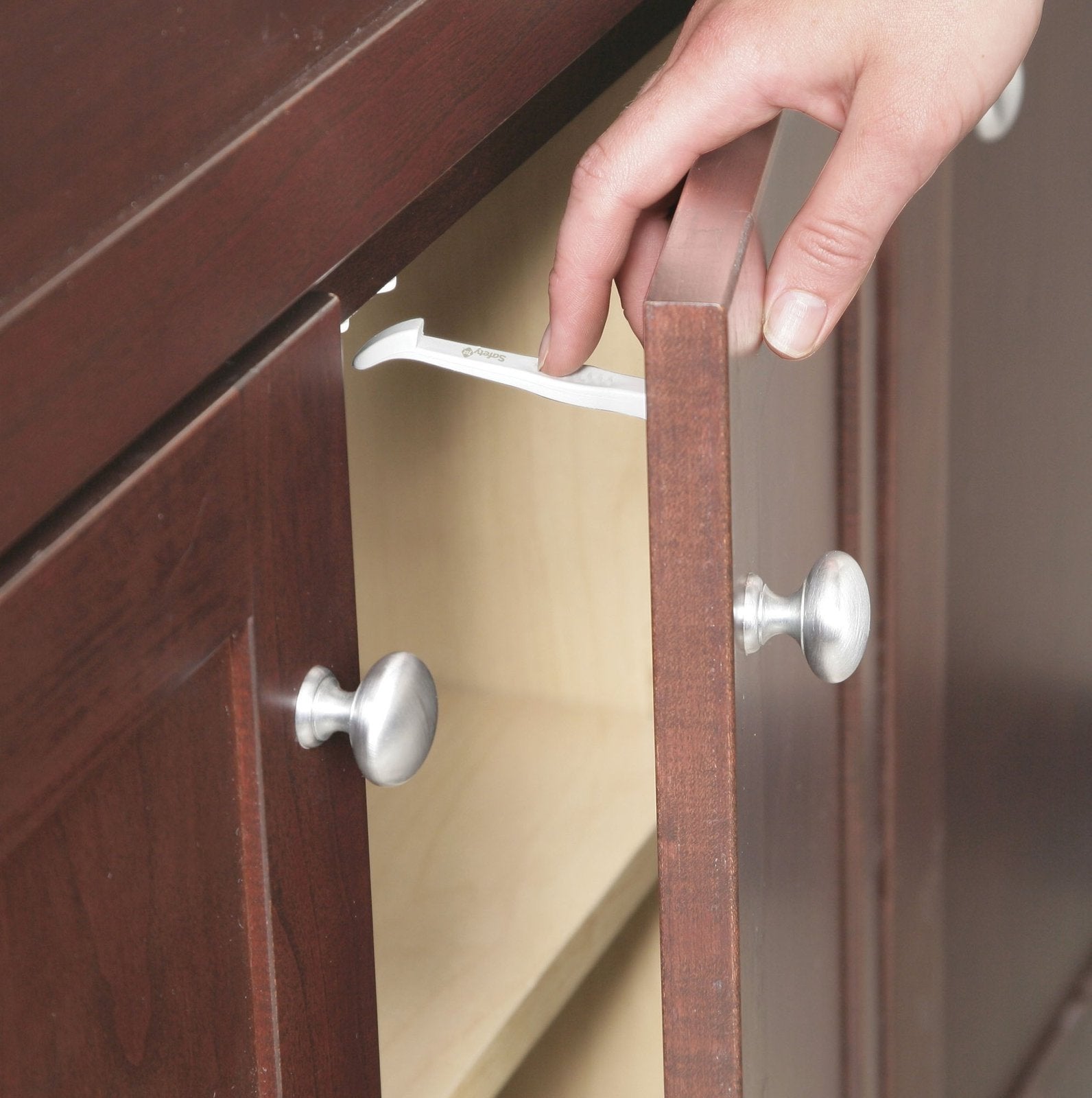Safety 1st 42-pack wide grip latches for easy cabinet access while keeping curious kids out.