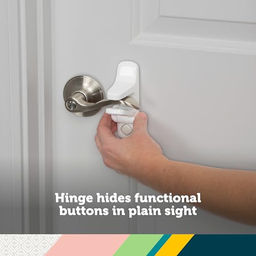 Safety 1st OutSmart hinge detail with hidden functional buttons