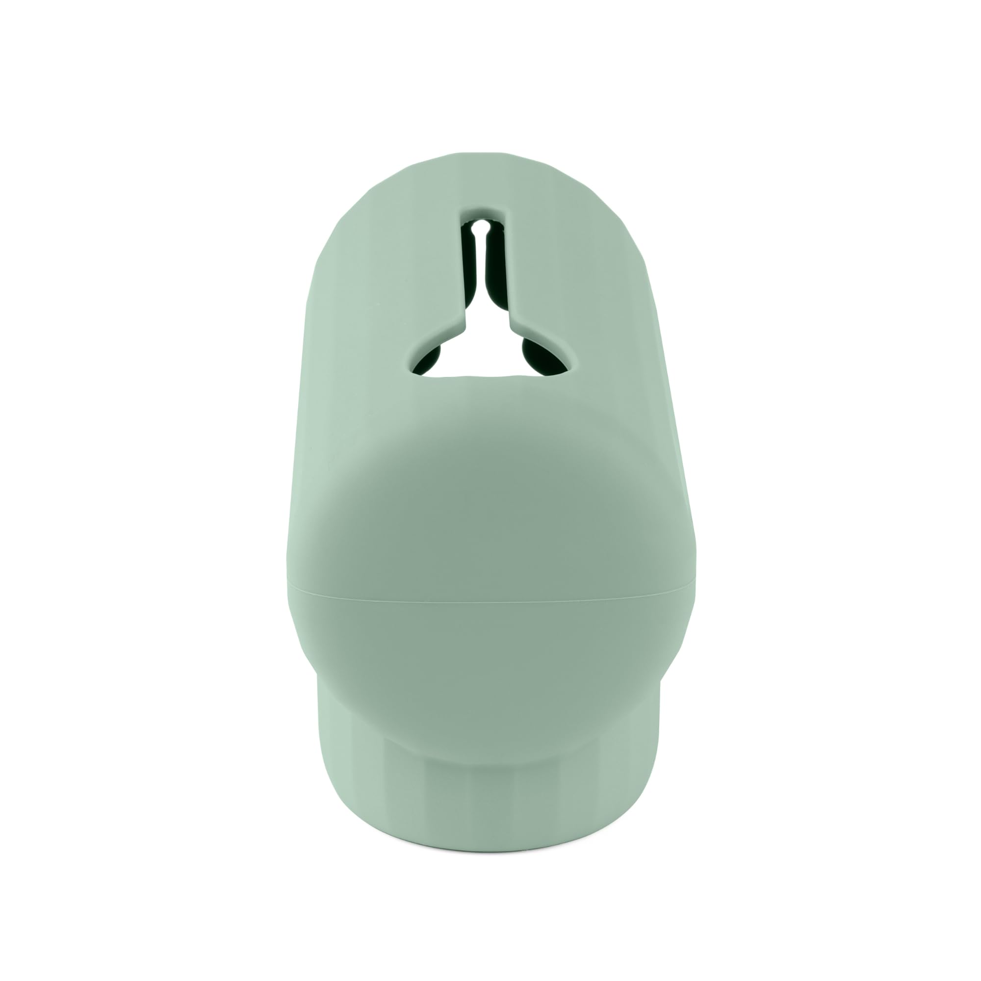 Sallurna bath spout cover protects children from hard tub surfaces