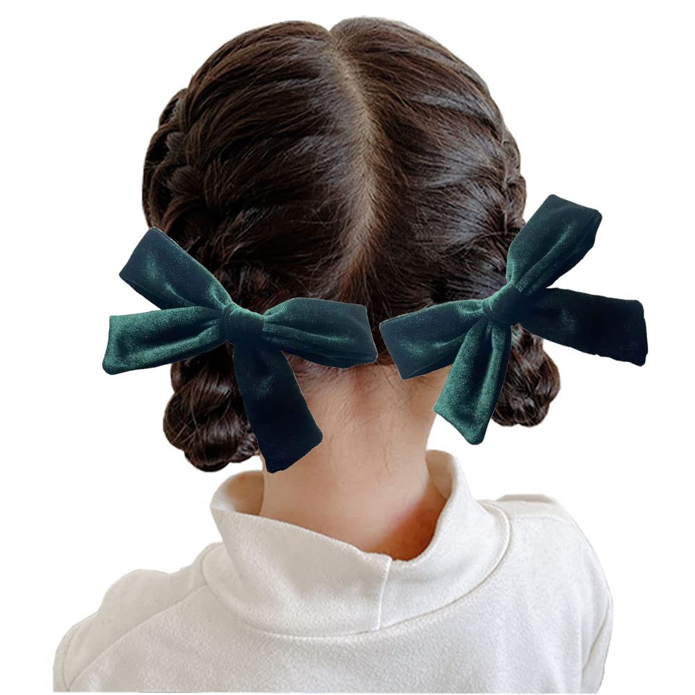 SALOCY dark-green velvet bow adds charming touch to outfits.