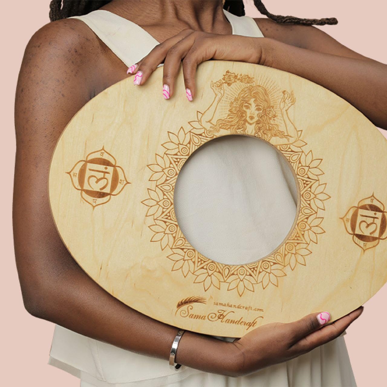 Sama Handcraft devi steaming wooden seat, sturdy base for personal sessions