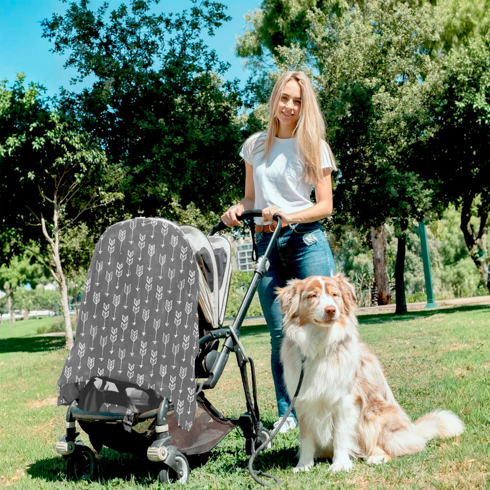 San Francisco Baby nursing cover features built-in burp cloth for quick cleanup.