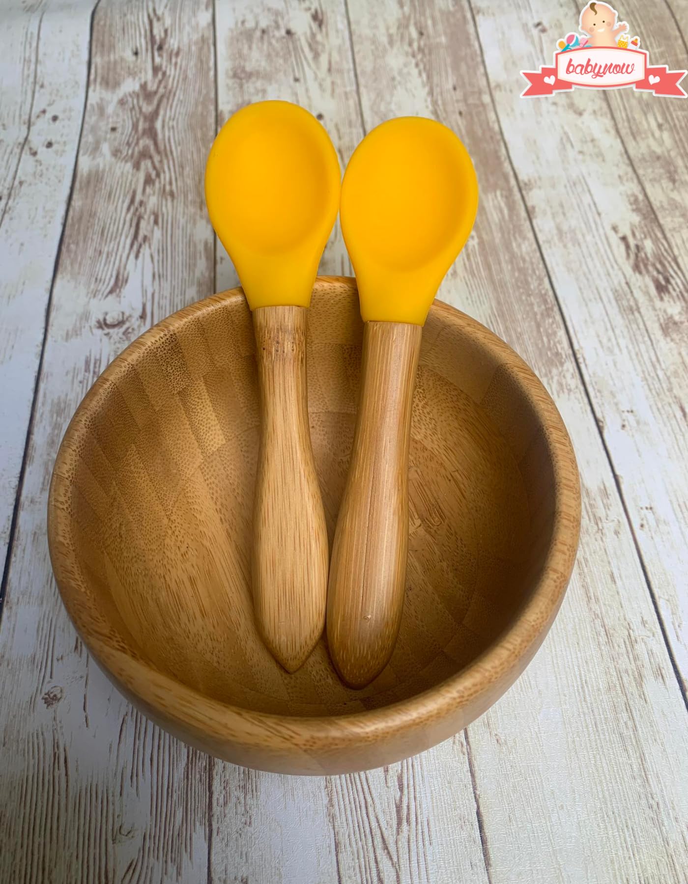 SAN SERO silicone-tip bamboo spoon, five-and-a-half-inch length, suitable for toddlers.