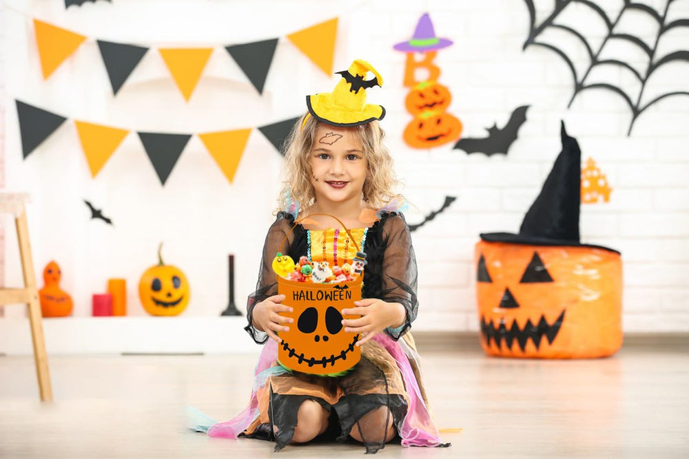 Sanjiaofen Halloween decor bucket with festive patterns for a joyful setup.