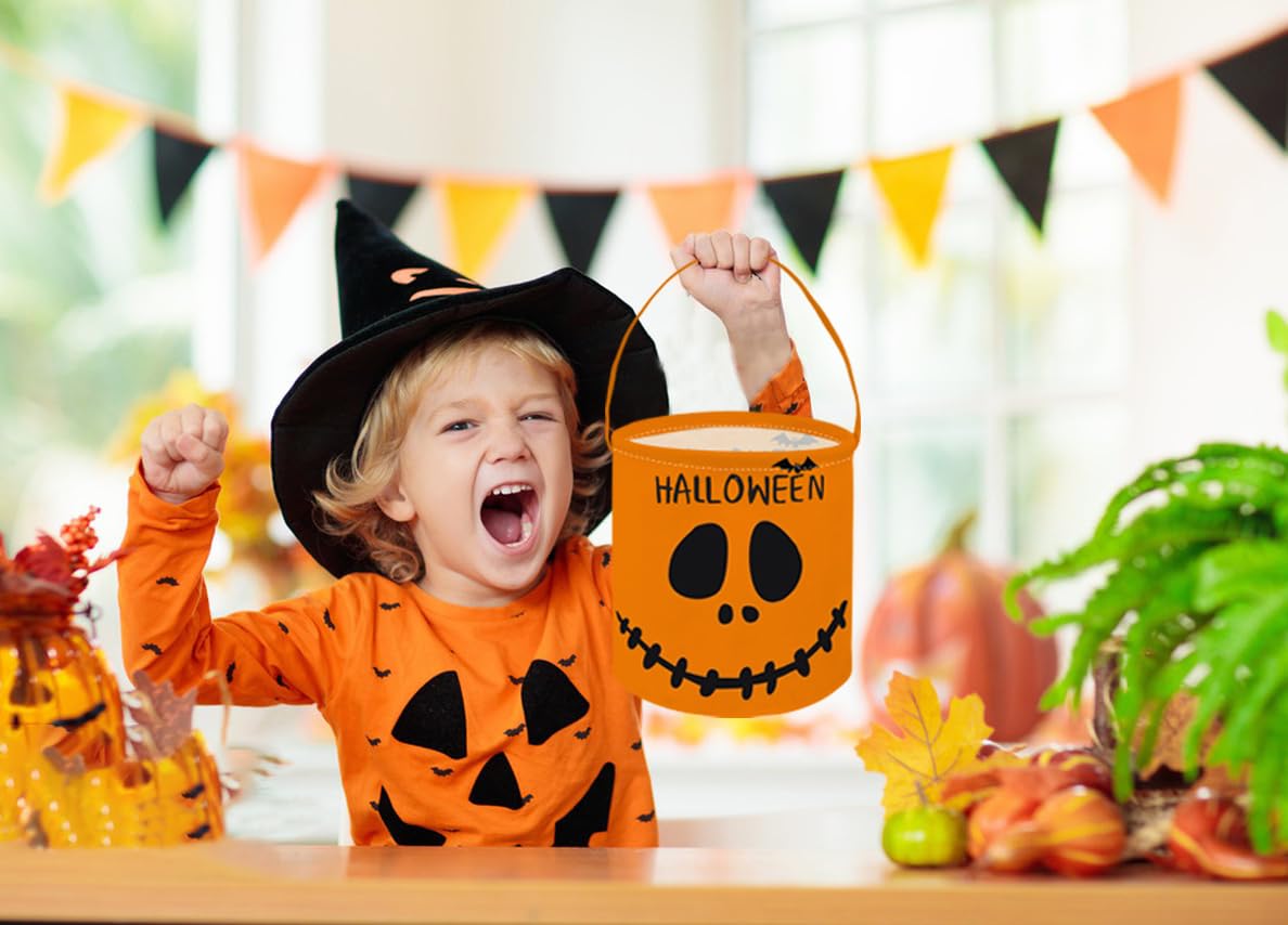 Sanjiaofen pumpkin-themed treat bucket helps organize goodies neatly.