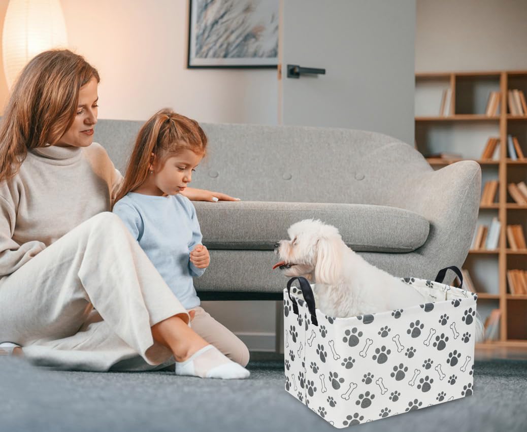 Sanjiaofen dog basket showing waterproof interior coating for spill resistance.