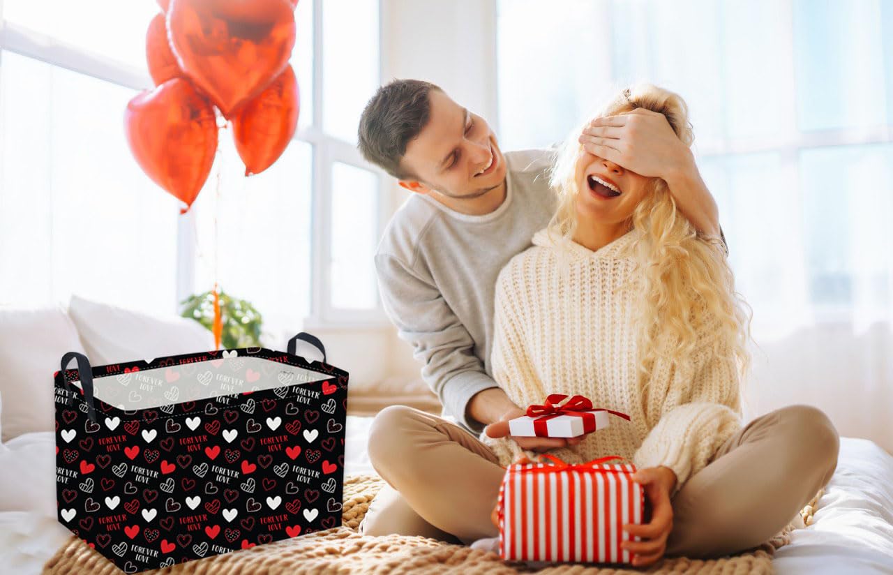 Sanjiaofen rectangular heart basket collapsible feature supports compact storage when not in use.