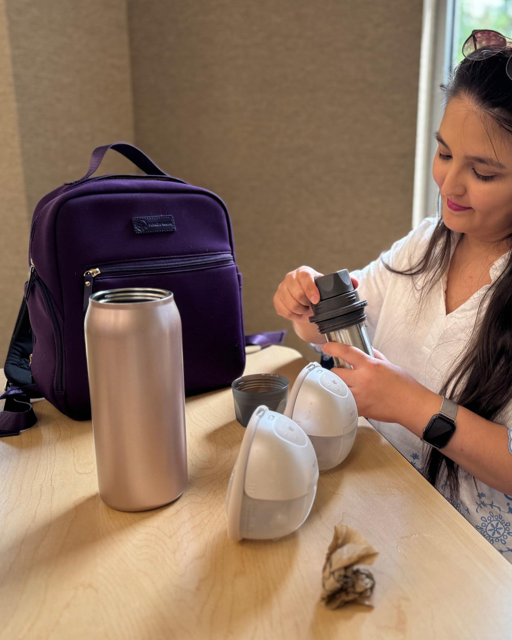 Sarah Wells Fifi Mini interior with pockets for organized daily essentials.