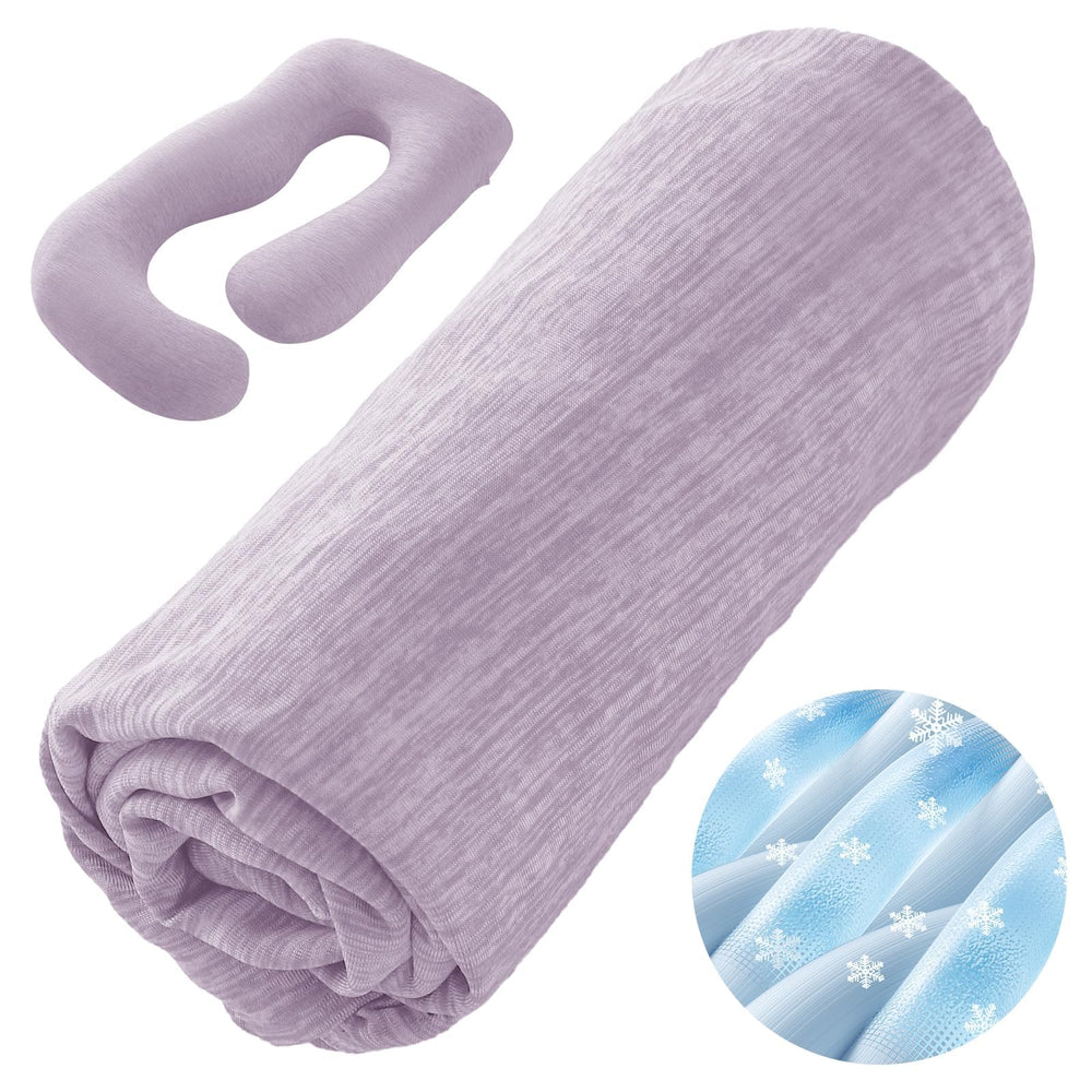 Sasttie zipper-pocket detail protects fabric and prevents snags.