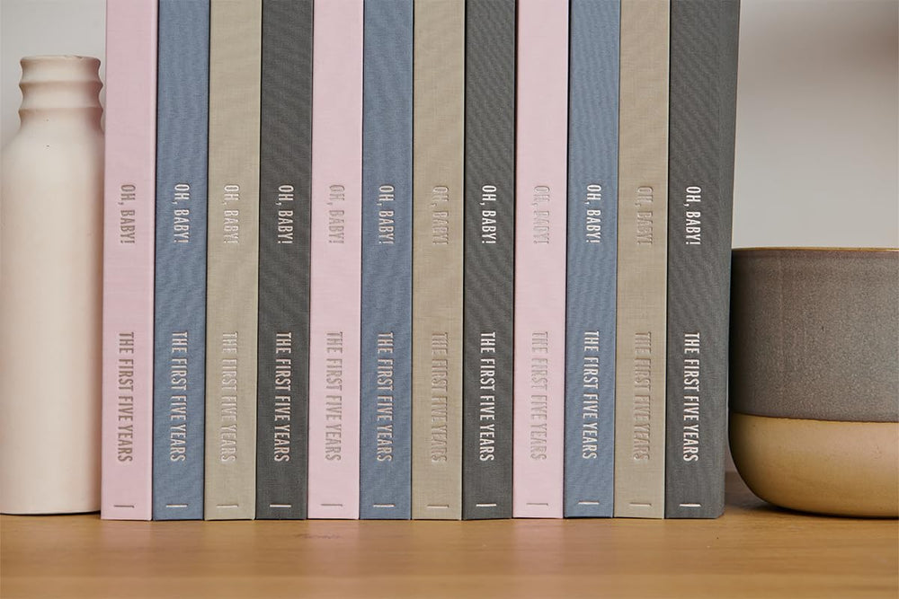 Savor gift bag and card packaging makes gifting effortless.