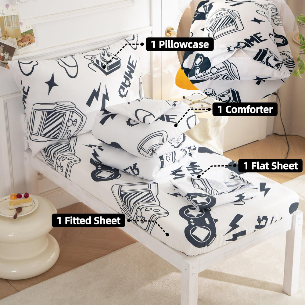 SDIII gamer toddler bedding set console pattern adds vibrant room decor.