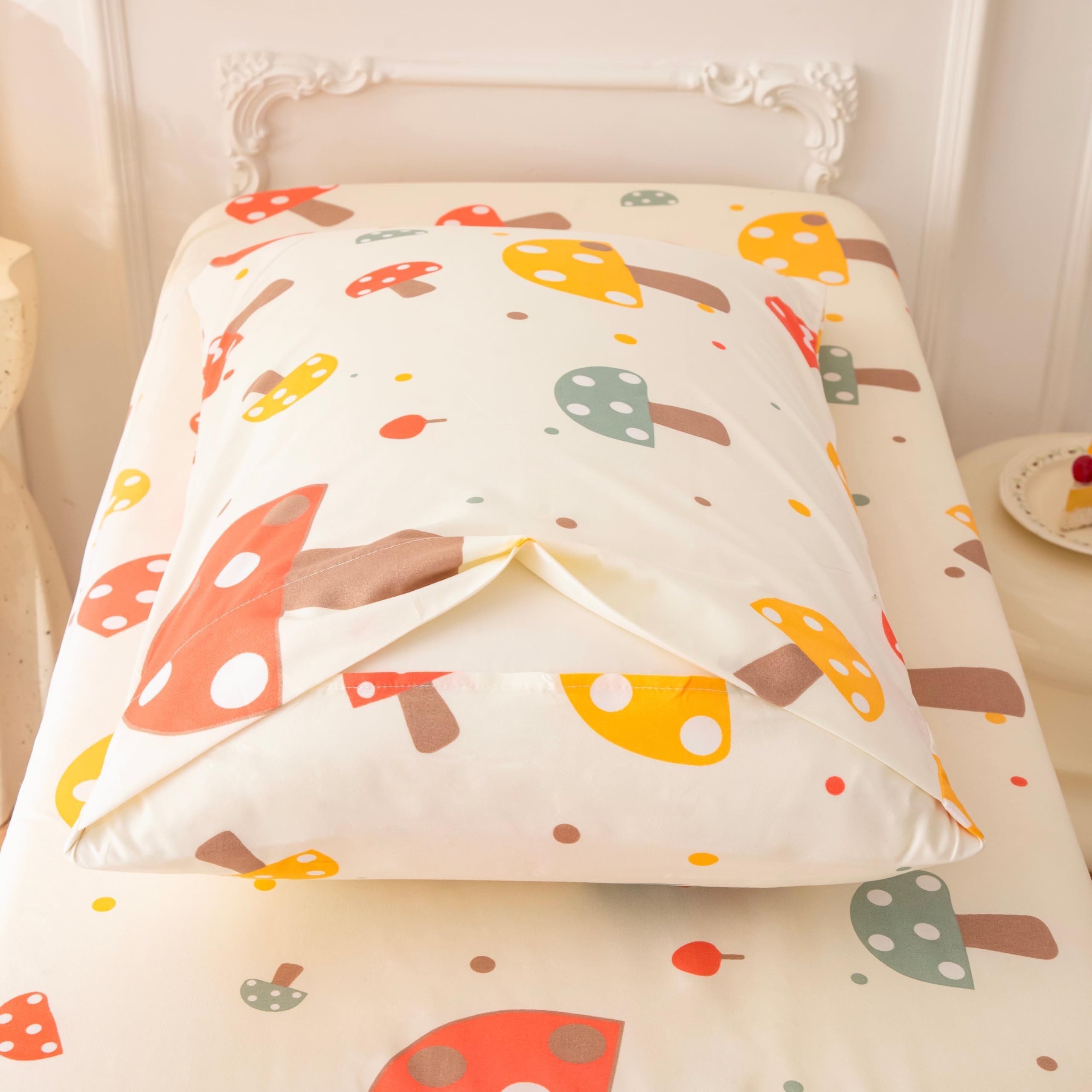 SDIII mushroom toddler bedding colorful room setup for playful mornings