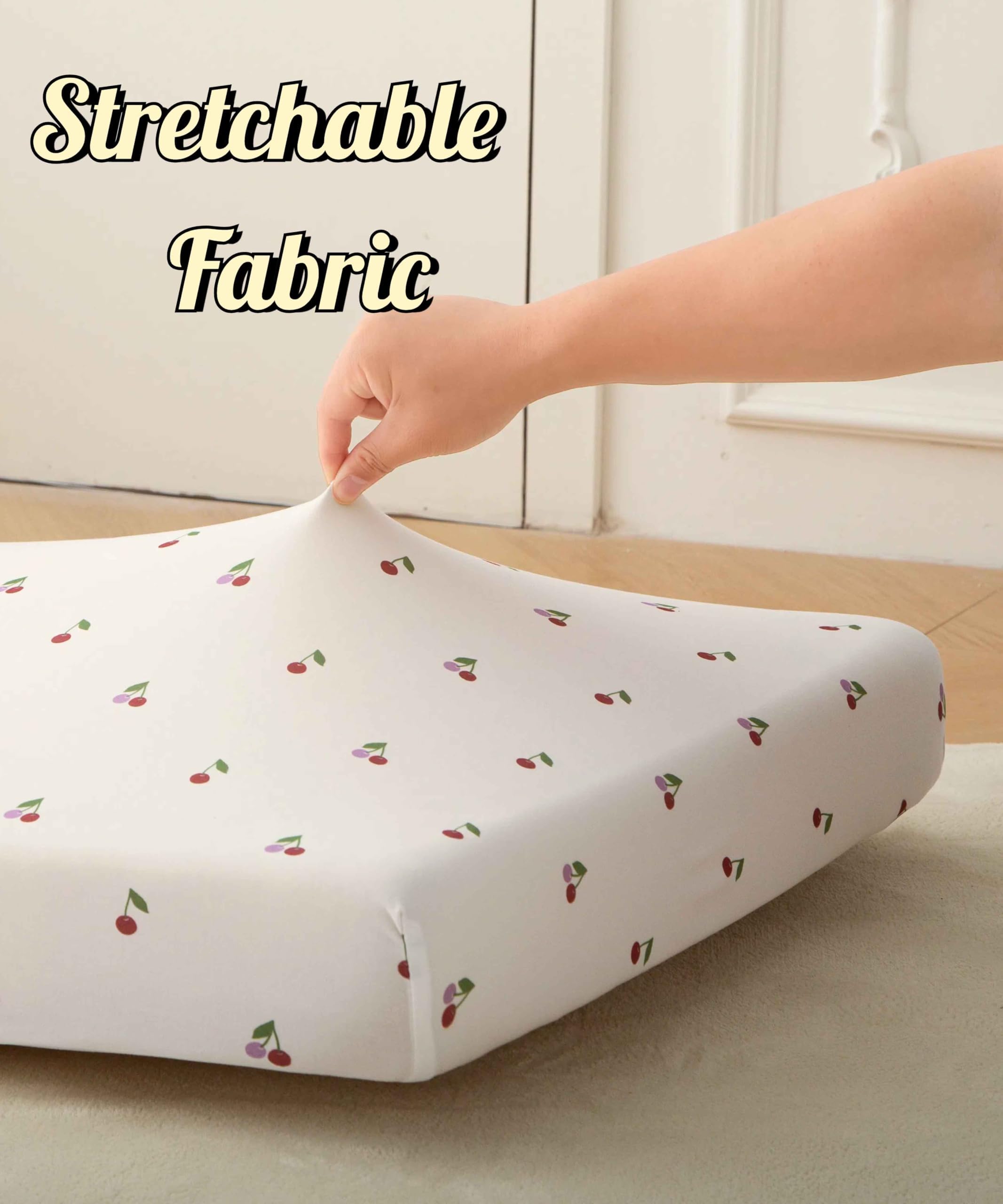 SDY baby girls crib sheets in soft jersey for sensitive skin.