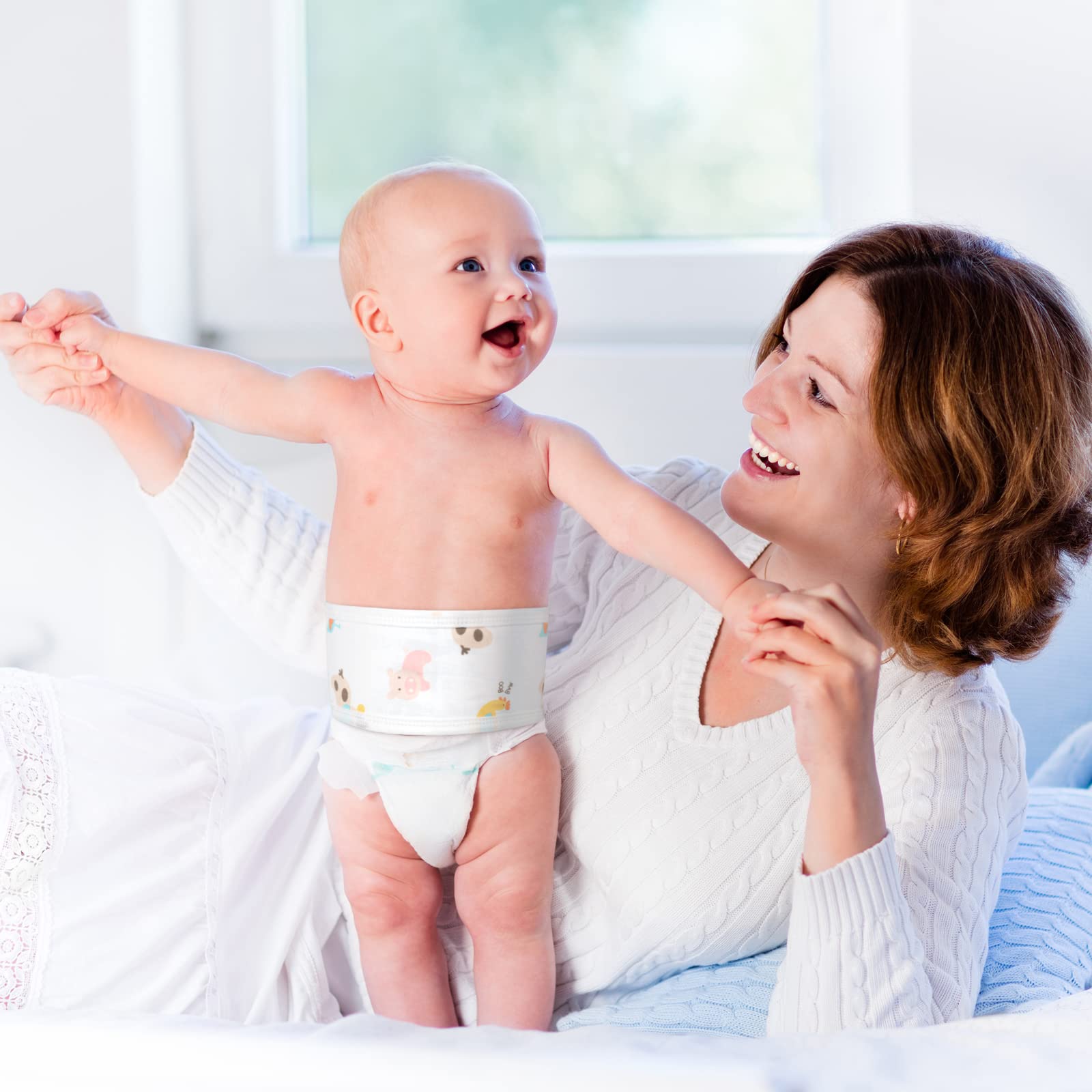 Seematn belly band with Velcro closure for quick, adjustable fit.